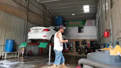 dịch vụ rửa xe hoàng tuấn - bãi rửa xe ô tô