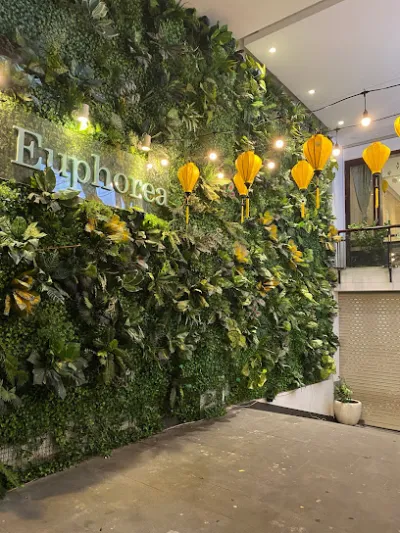 euphorea salon and spa - signature - cửa hàng chăm sóc sức khỏe và làm đẹp