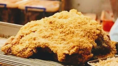 gà rán đài loan phi hùng - quán ăn nhỏ