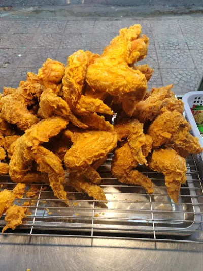 gà rán - khoai lang lắc mr thịnh - quán ăn nhỏ