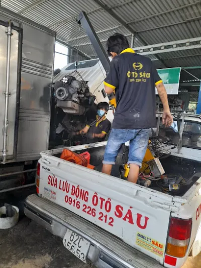 garage ôtô sau - hiệu sửa chữa xe tải