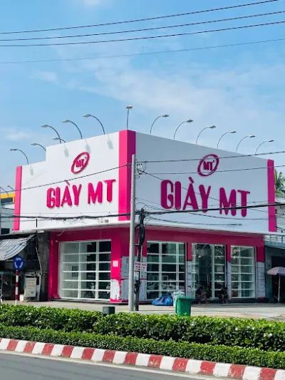 giày mt  chi nhánh bến tre - trung tâm mua sắm