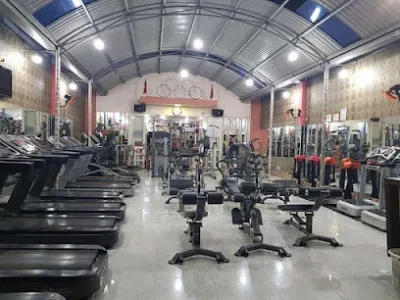gym dinh le - câu lạc bộ thể dục dụng cụ