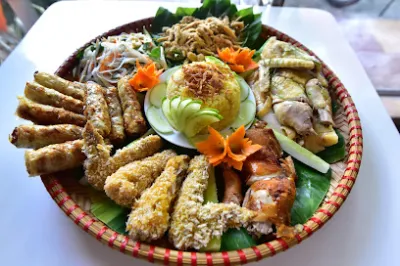 happy chicken nam dinh - nhà hàng thịt gà