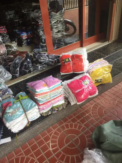 hiệu buôn quần áo bình my - cửa hàng quần áo