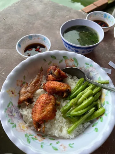 hồ câu cá giải trí minh phát - nhà hàng