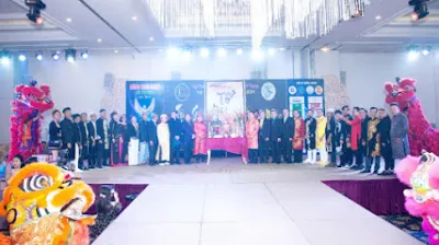 học viện tóc ngôi sao - trường dạy nghề cắt tóc