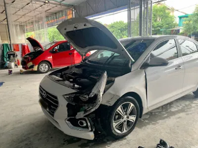 huy tự garage - xưởng sửa chữa ô tô