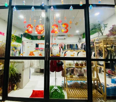 iu clothing store - cửa hàng quần áo