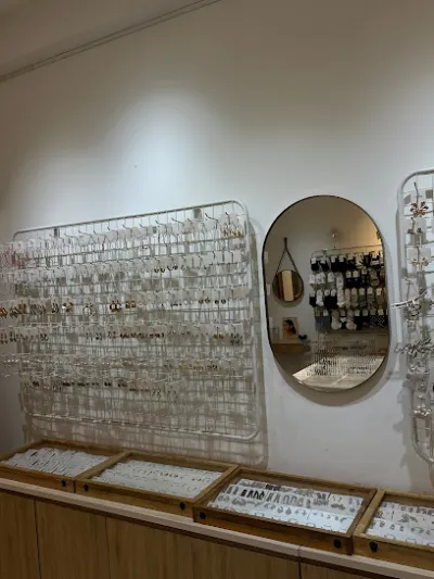 khoen store - xỏ khuyên  trang sức phụ kiện - cửa hàng xăm mình và xỏ lỗ