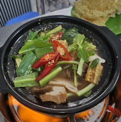 lẩu chay hoa sen - nhà hàng cho người ăn chay