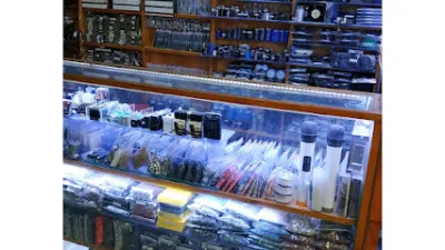 linh kiện điện tử - cửa hàng c14 - khu b - cao ốc a nguyễn kim - p7 - q10 - tphcm - cửa hàng bán đồ điện tử