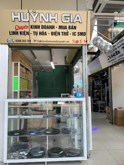 linh kiện điện tử huỳnh gia - cửa hàng bán đồ điện tử