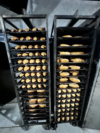 lò bánh mì ánh tung - cửa hàng