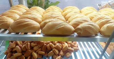 lò bánh mì bảo phú 1 - cửa hàng bánh