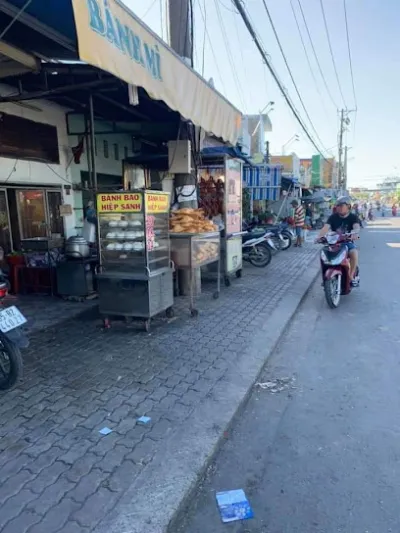 lò bánh mì hiệp sanh - tiệm bánh