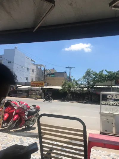 lò bánh mì hồng ngọc - tiệm bánh