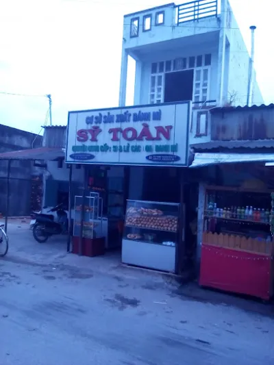 lò bánh mì sỹ toàn - tiệm bánh