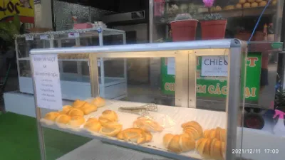 lò bánh mì tân phú - tiệm bánh