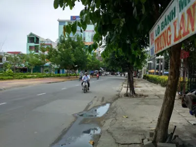 lò bánh mì trung lan - tiệm bánh