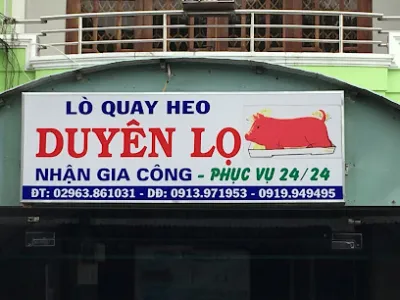 lò quay heo duyên lọ - cửa hàng thịt