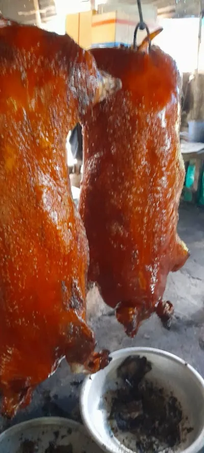 lò quay heo.trung - nhà hàng