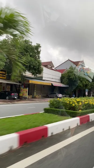 lốp ắc quy ô tô huy hoàng - xưởng sửa chữa ô tô