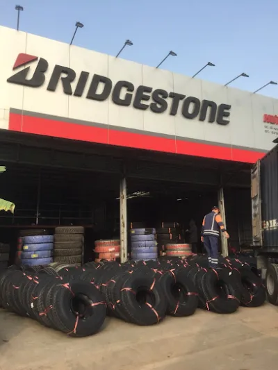 lốp michelin hưng thịnh phát - cửa hàng săm lốp