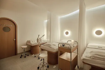 love   rosa clinic & beauty spa - spa y tế