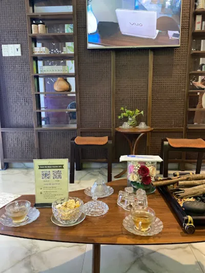 massage trị liệu lụa spa