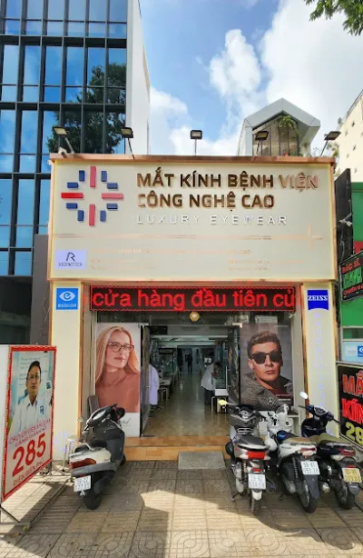 mắt kính bệnh viện công nghệ cao - luxury eyewear - chuyên gia nhãn khoa