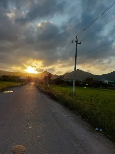 may gia công thi - thợ may