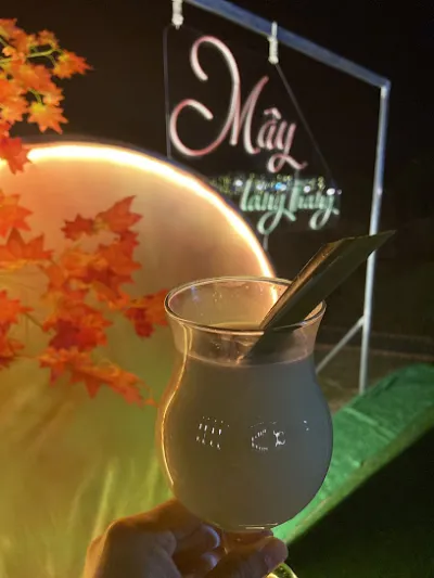 mây lang thang vĩnh xá - quán cà phê