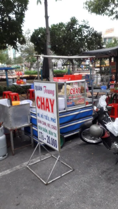 mi chay trang - quán ăn nhỏ