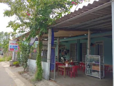 mì quảng năm chi - nhà hàng