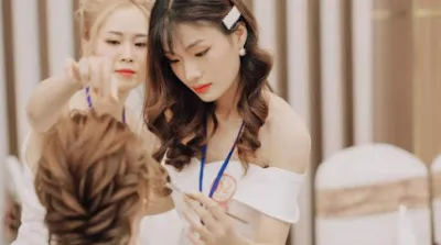 minh hằng makeup - đào tạo trang điểm chuyên nghiệp - nghệ sĩ trang điểm minh hằng makeup - đào tạo trang điểm chuyên nghiệp - nghệ sĩ trang điểm