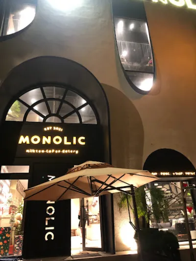 monolic coffee  eatery - quán cà phê