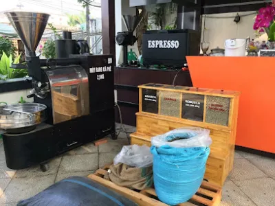 nguyên coffee - quán cà phê