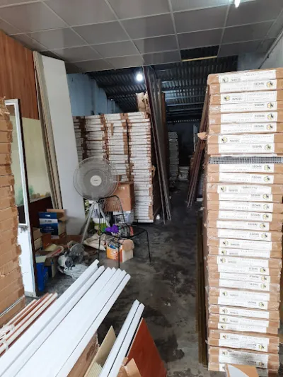 nguyên hạnh - cửa hàng vật liệu xây dựng