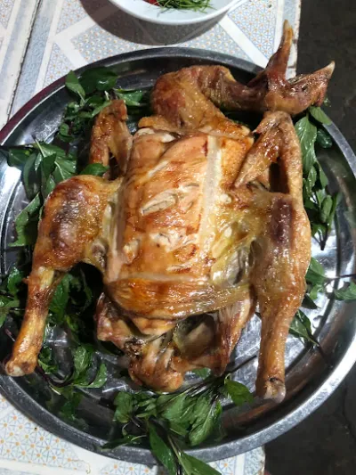 nhà hàng đức tú - quán ăn nhỏ