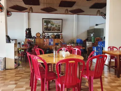 nhà hàng gà ta như ý 2. - nhà hàng