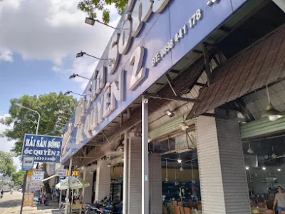 nhà hàng ốc quyên 2 - nhà hàng