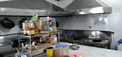 nhà hàng siêu thị hải sản biển đông - nhà hàng