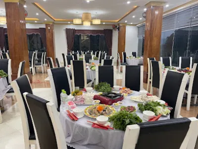 nhà hàng sông núi - nhà hàng