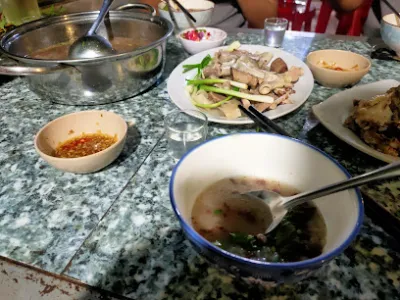 nhà hàng tiệc cưới sáu băng - nhà hàng