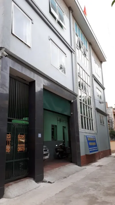 nhà máy sản xuất ba lô túi xách cty hoàng ngân - cửa hàng quần áo