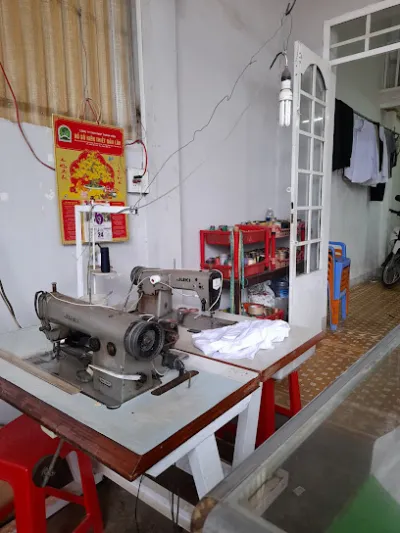 nhà may phùng - thợ may