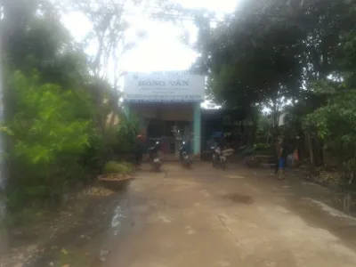 nhà thuốc hồng vân - hiệu thuốc