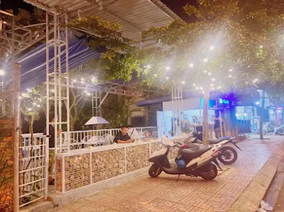 nhím coffee  drink cà phê và giải khát view thành phố - quán cà phê