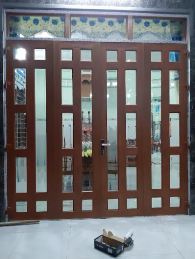 nhom kieng minh trong - cửa hàng tạp phẩm